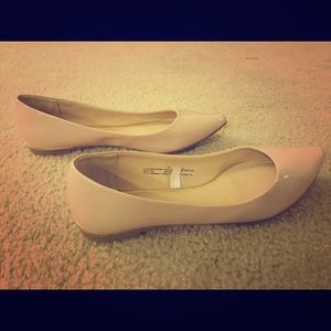 Mossimo Flats with Gold Detail